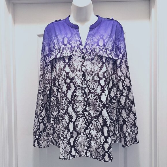 Calvin Klein Women's Button Up Snakeskin Print Blouse-Size Med.-Casual-Blue mix - Picture 1 of 15